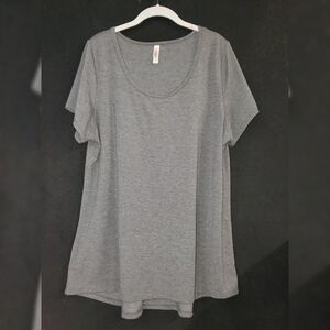 LuLaRoe Heather Gray Short Sleeve Tee